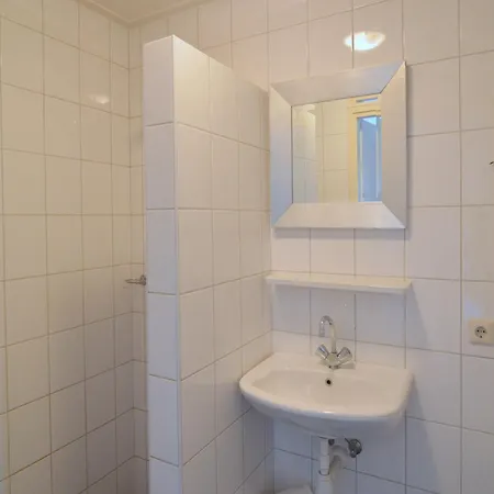 בית נופש In With Roof Terrace,garden Furniture